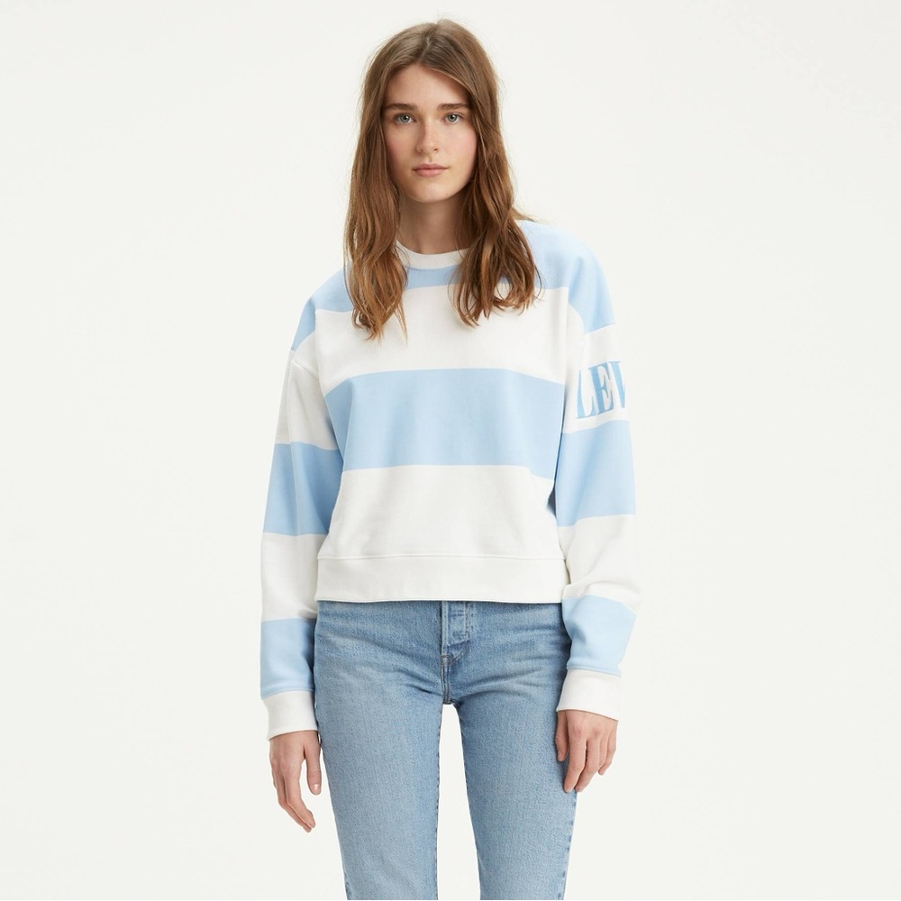 Levi’s 80’s-inspired crewneck sweater